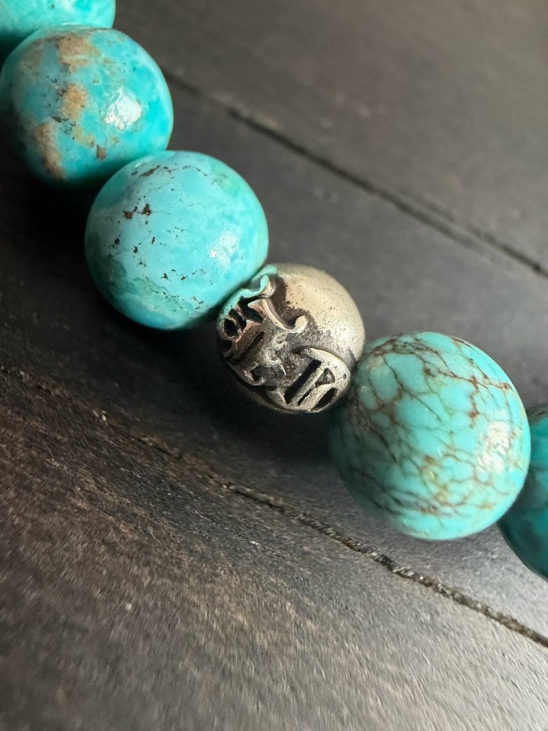 高仿克羅心 8mm 綠松石四銀珠手串