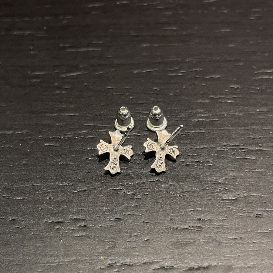 高仿克羅心 長十字花耳釘 · 編號 400230
