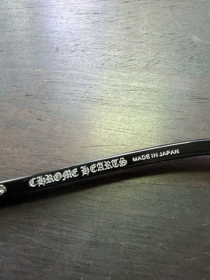 高仿克羅心 鍍金藤蔓眉框眼鏡